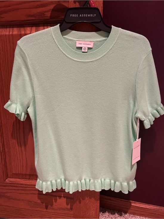 Free Assembly Sweaters - Women’s Mint Ruffle-Hem Short Sleeve Top